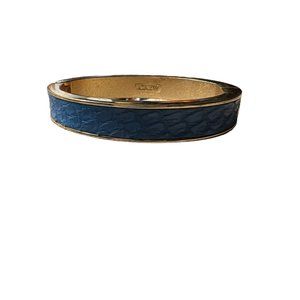 J Crew Clamper Bracelet Gold Tone Blue Snakeskin Leather 7"